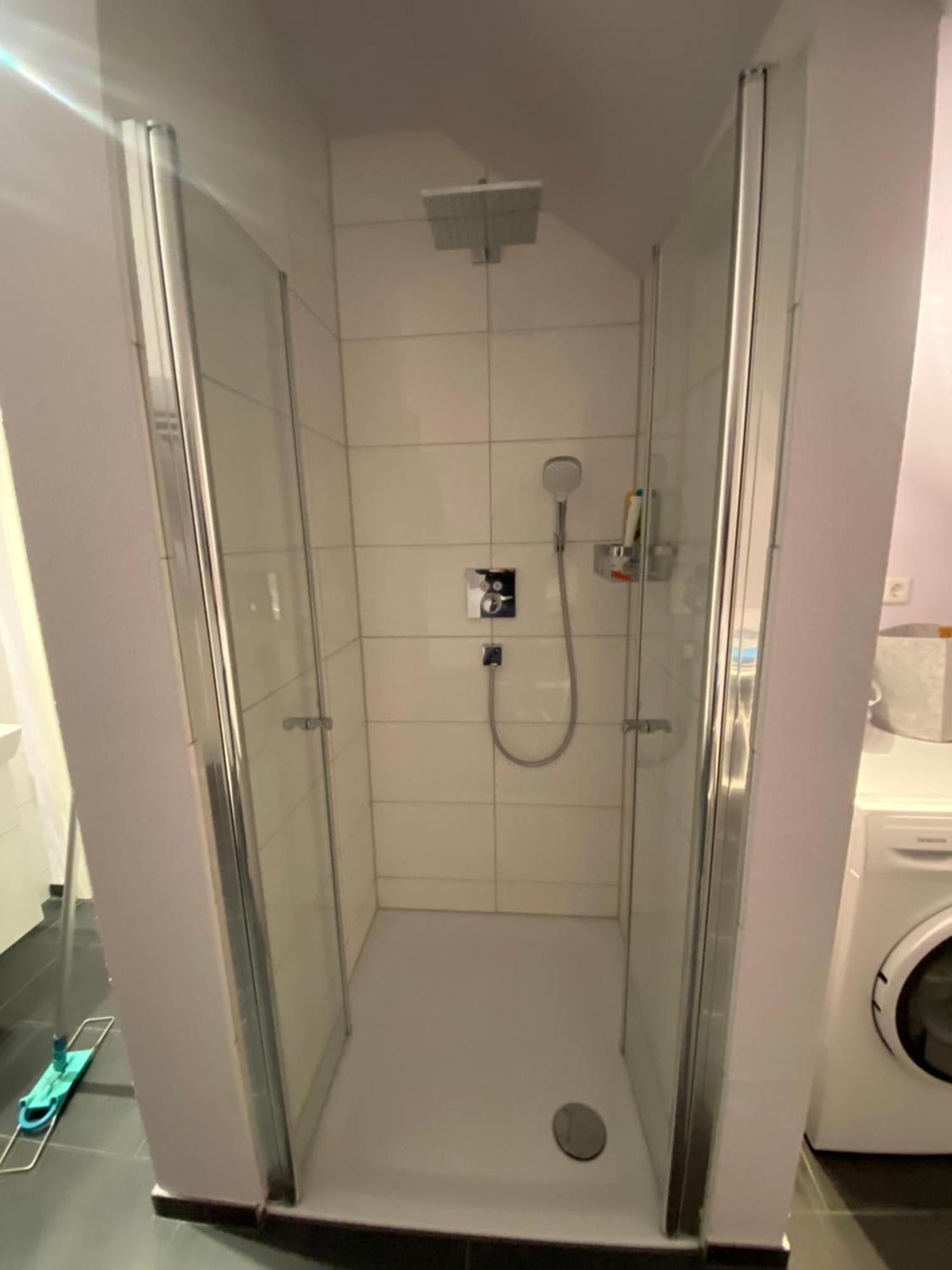 Zimmer Am Bachlauf ゲルゼンキルヒェン エクステリア 写真